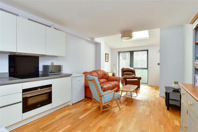 1 bed flat