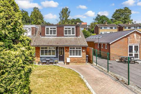 Downs Road, Gravesend DA13 3 bed semi