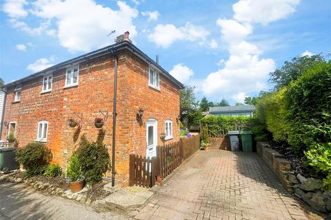 Kettle Lane, East Farleigh... 2 bed end of terrace house for sale