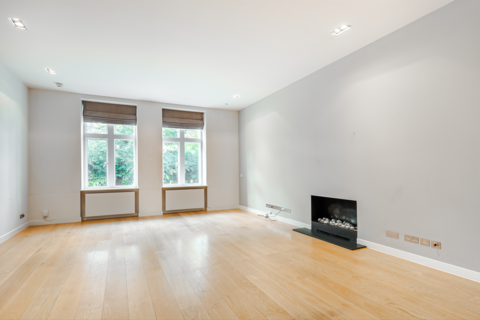 Lennox Gardens, SW1 2 bed flat for sale