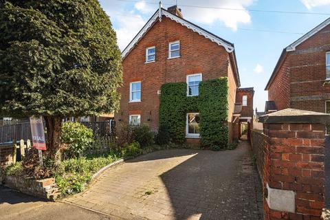 Dry Hill Park Road, Tonbridge, TN10 3BL 5 bed semi
