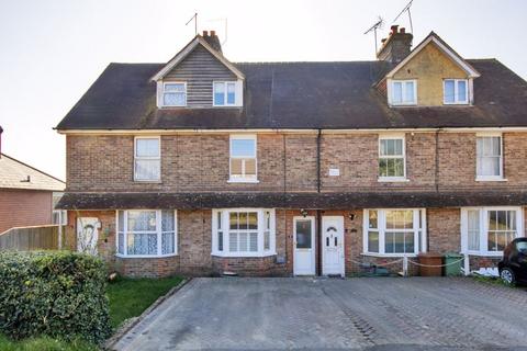 Hartley Road, Cranbrook 3 bed terraced house for sale