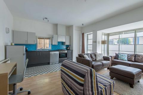 The Watergarden, E14 1 bed apartment for sale