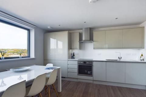 Infirmary Hill, Truro 2 bed apartment for sale