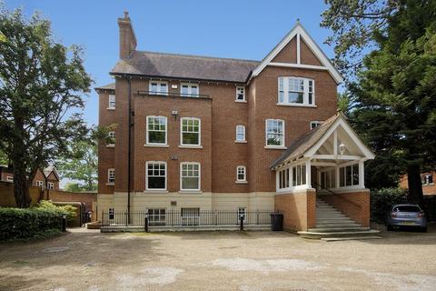 46 New Dover Road, Canterbury CT1 2 bed apartment for sale