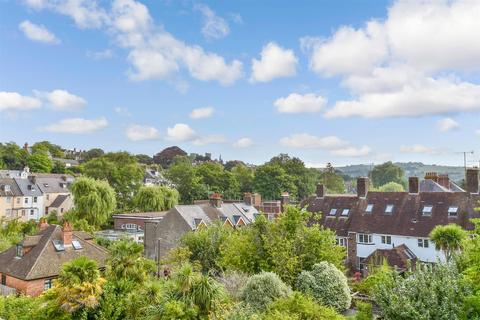 Cleve Terrace, Lewes, East Sussex 4 bed terraced house for sale