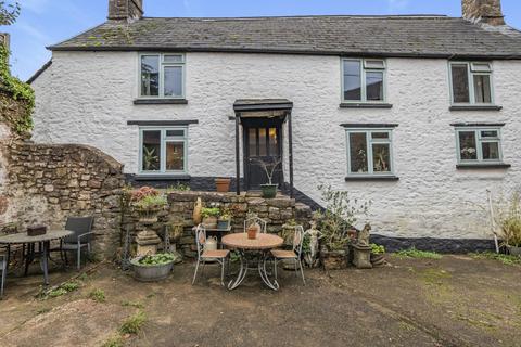 Westleigh, Tiverton, Devon, EX16 3 bed detached house for sale