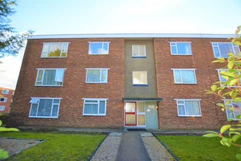 Woodlands Grove, Isleworth 2 bed apartment for sale