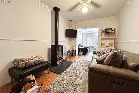 Caer Efail, Pencoed, Bridgend . CF35 6RW 2 bed semi