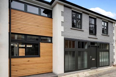 Camden Mews, Camden 4 bed terraced house for sale