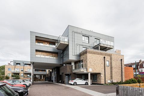 Bluebonnet Court, 11 Ruby Mews... 2 bed apartment for sale