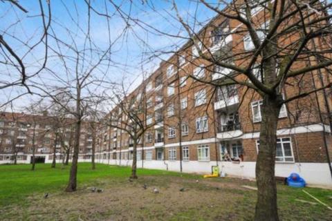 Bentinck House, White City, W12 7AR 3 bed flat for sale