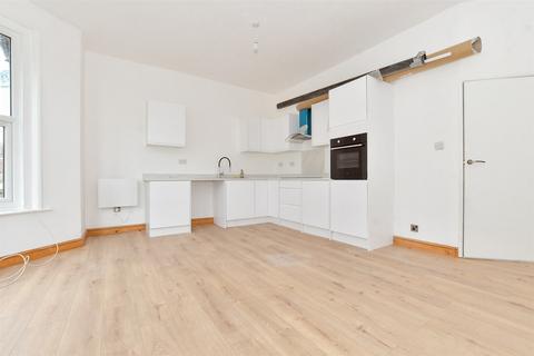 Gordon Road, Cliftonville, Margate, Kent 2 bed flat for sale