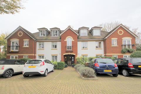 OVER 60S ONLY. Green Lanes, London, N21 2 bed flat for sale