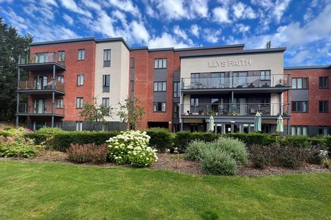 Ilex Close, Llanishen, Cardiff. CF14 1 bed ground floor flat for sale
