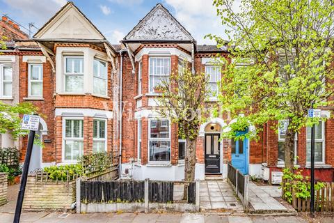 Springfield Road, London, N15 2 bed apartment for sale