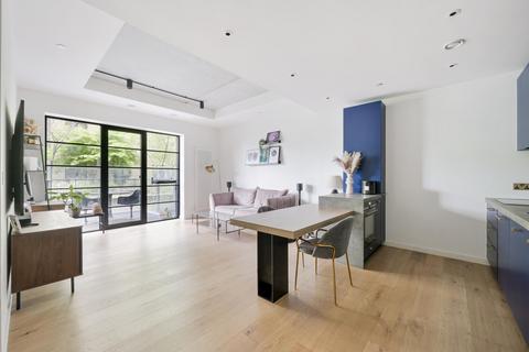 Agar House, Goodluck Hope, London, E14 1 bed apartment for sale