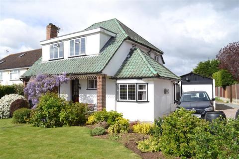 Beachs Drive, Chelmsford 4 bed detached house for sale