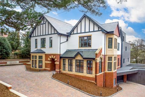 Marquess Court, Cefn Coed Road... 2 bed apartment for sale