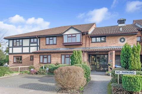 Hopton Court, Forge Close, Bromley... 1 bed apartment for sale