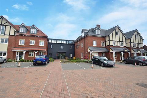 22 Summerfield Place, Wenlock Road... 1 bed retirement property for sale