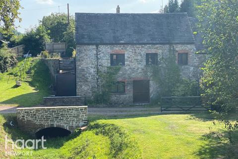 The Mill House Llanbadoc 3 bed country house for sale