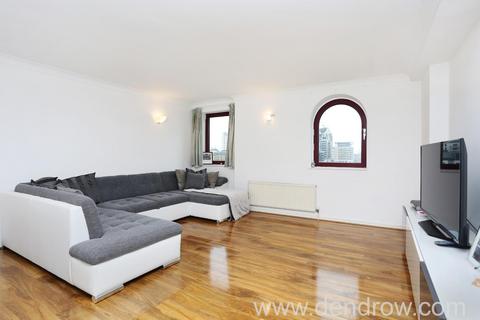 Ferrymans Quay, London, SW6 3 bed flat for sale