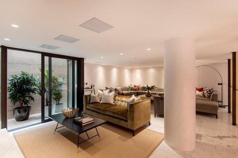 Bourdon Street, Mayfair, London, W1K 6 bed house for sale