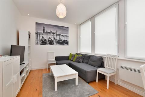 Station Road, Redhill, Surrey 2 bed apartment for sale