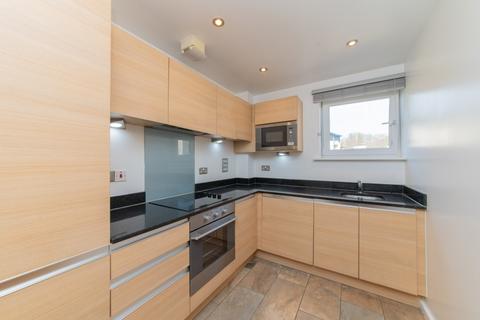 PEACOCK CLOSE, MILLBROOK PARK, NW7 1LD 2 bed flat for sale