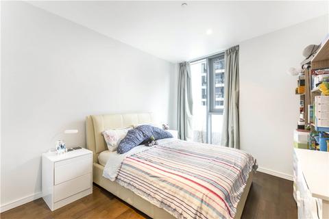 Eastfields Avenue, London, SW18 2 bed apartment for sale