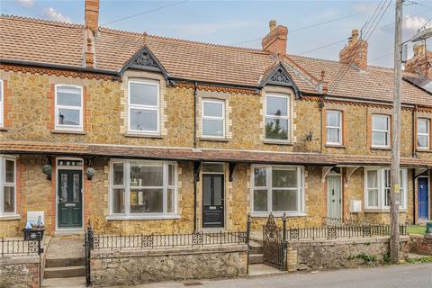 Station Road, Ilminster, Somerset, TA19 2 bed apartment for sale