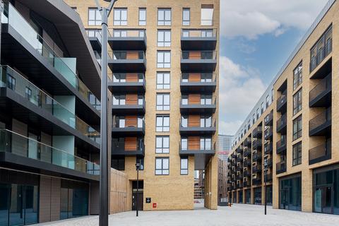 Ryeland Boulevard, Wandsworth, SW18 3 bed apartment for sale