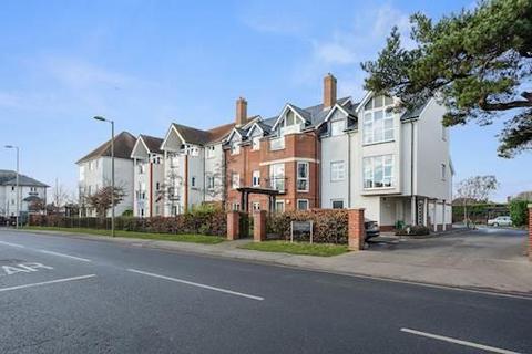 Farringford Court, 1 Avenue Road... 1 bed apartment for sale