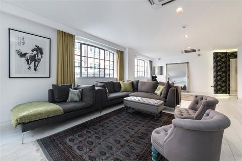 Kean Street, London 2 bed flat for sale