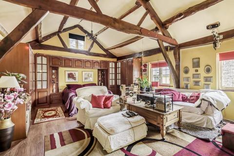 Kington,  Herefordshire,  HR5 5 bed semi