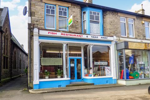Horseshoe Fish & Chip Shop, 50/52... 2 bed end of terrace house for sale