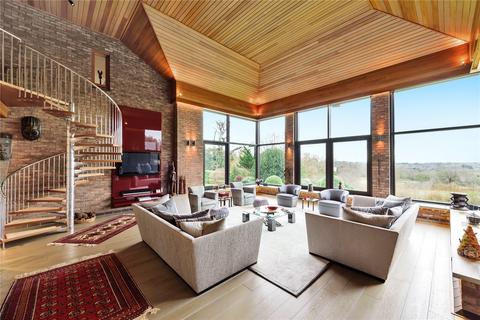 Wykeham Rise, Totteridge, London, N20 6 bed detached house for sale