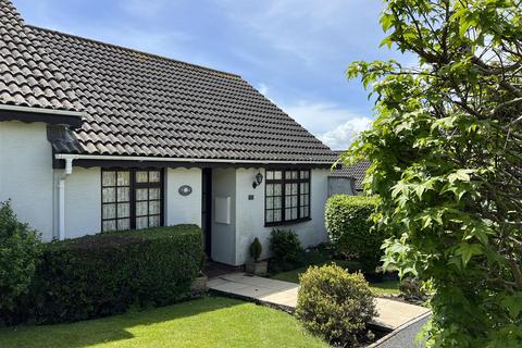 2 bedroom bungalow for sale