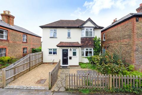 Anyards Road, Cobham, KT11 3 bed detached house for sale