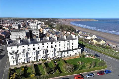 The Crescent, Filey 2 bed apartment for sale