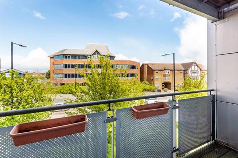 Slough,  Berkshire,  SL1 1 bed flat for sale