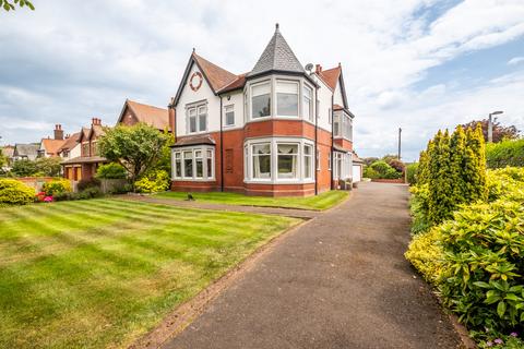 St. Annes Road East, Lytham St.... 5 bed detached house for sale
