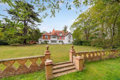 Lyne Crossing Road, Chertsey, Surrey... 10 bed detached house for sale