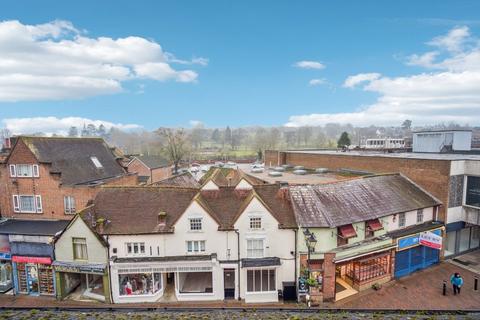 High Street, Chesham... 1 bed penthouse for sale