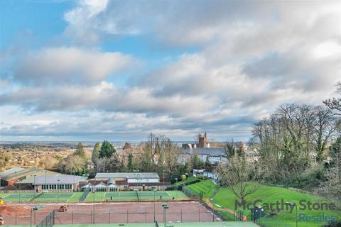 Cartwright Court, 2 Victoria Road... 2 bed apartment for sale