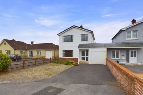 3 bedroom link detached house for sale