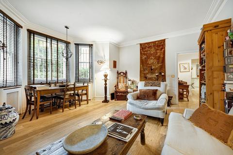 Tregunter Road, Chelsea, London 2 bed flat for sale