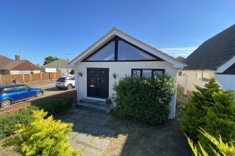 4 bedroom detached bungalow for sale