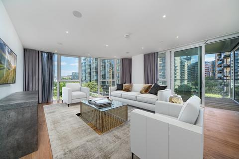 Pinnacle House, Battersea Reach 3 bed apartment for sale